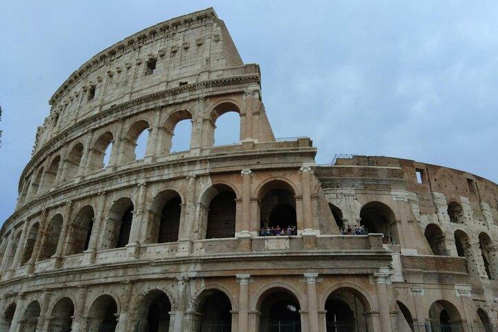 Colosseum Roman Forum and Palatine Hill Private Tour