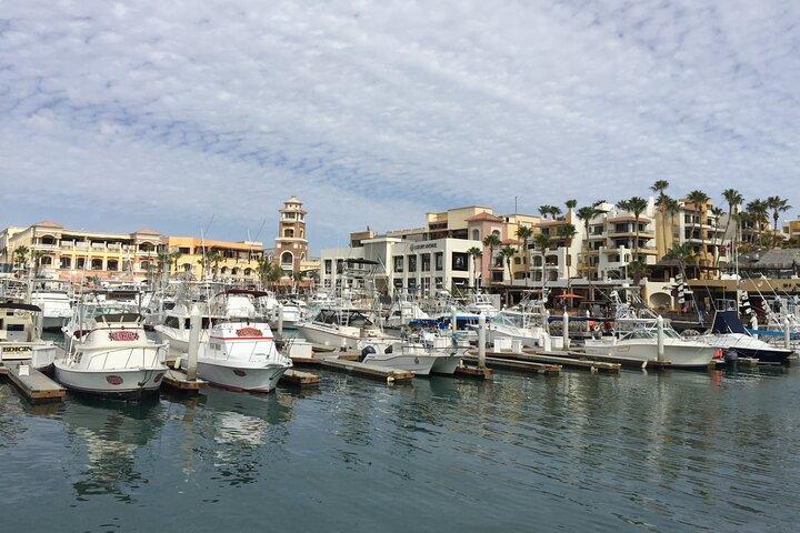 Cabo San Lucas Sunset Dinner Catamaran Cruise to the Arch