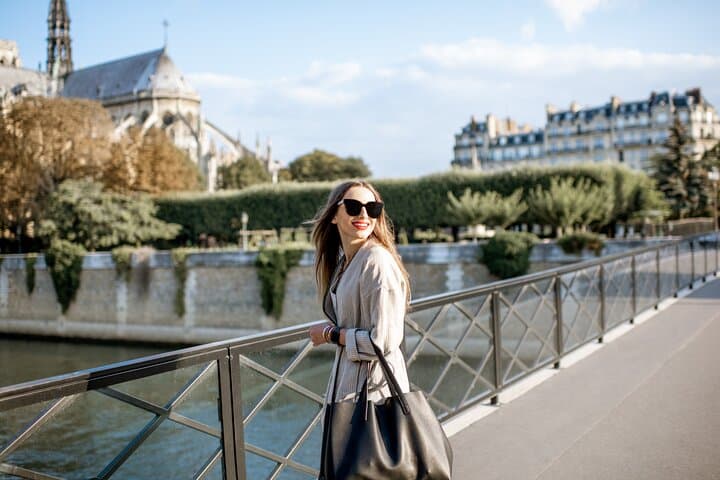 A Private Photoshoot in Notre Dame