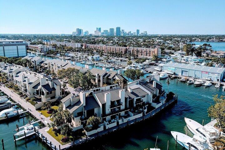Fort Lauderdale Millionaire Homes Sightseeing Cruise + Free Drink