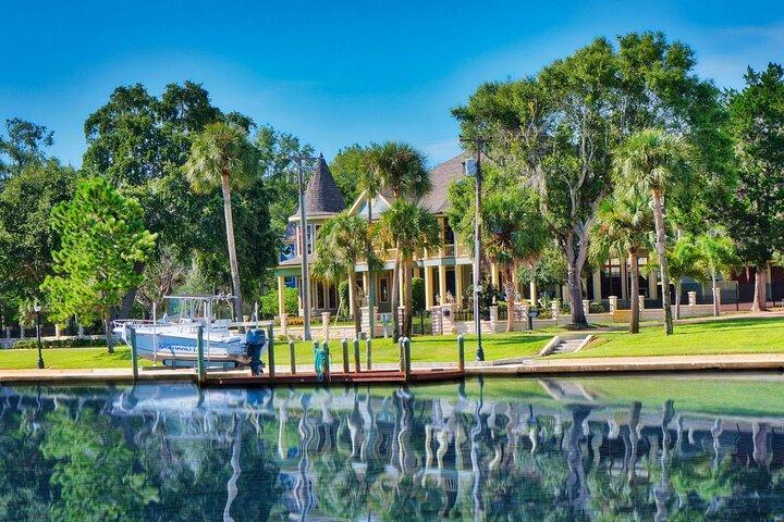 Fort Lauderdale Millionaire Homes Sightseeing Cruise + Free Drink
