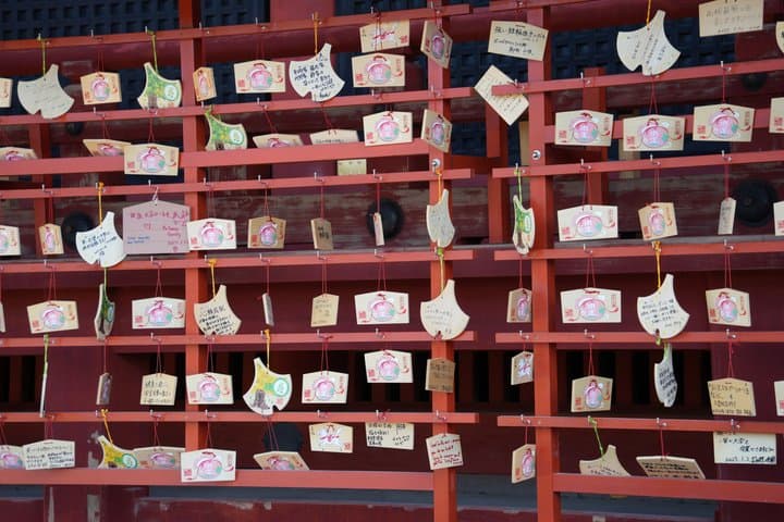 Mount Fuji & Momiji Season: Kamakura, Big Buddha and Lake Ashi