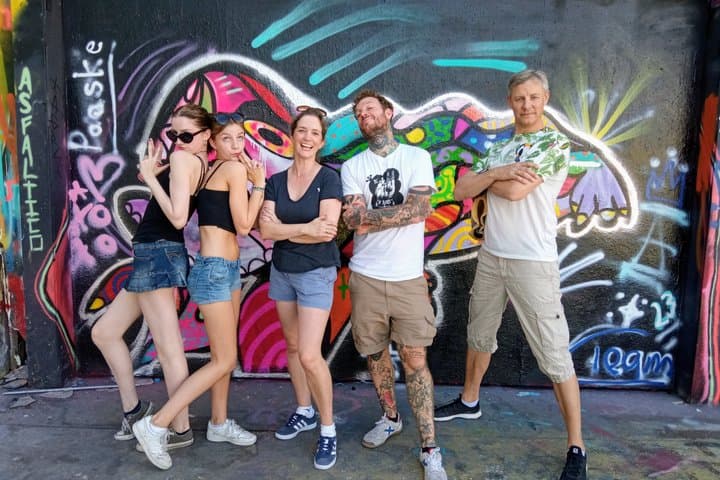 Private Barcelona Street Art Workshop with a Street Artist