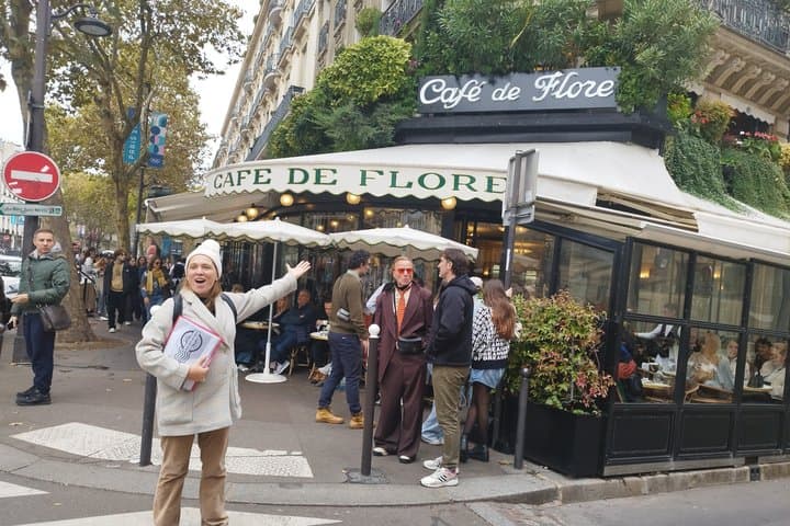 Best Bits of Paris: Paris in a Day - Walking & Metro Tour