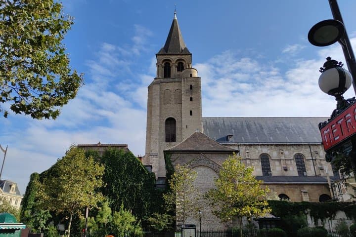 Best Bits of Paris: Paris in a Day - Walking & Metro Tour