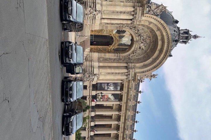 Disneyland Paris Transfer CDG Orly and Paris Sedan and Van
