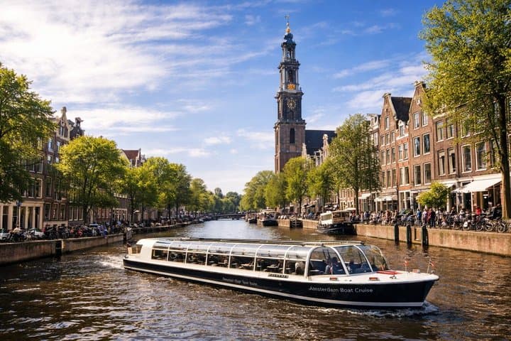 Amsterdam: 75-Minute Luxury Canal Cruise with Local Skipper