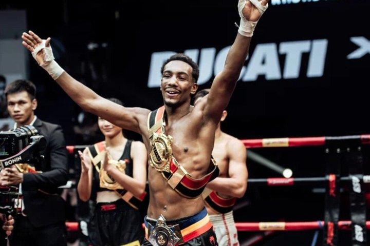 Muay Thai Boxing Match Tickets at Rajadamnern Stadium Bangkok