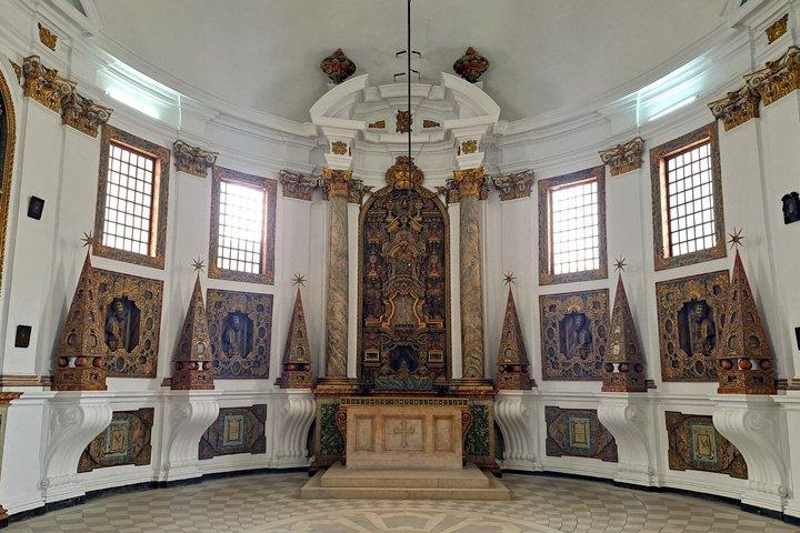 Religious History and Art Tour with Tickets