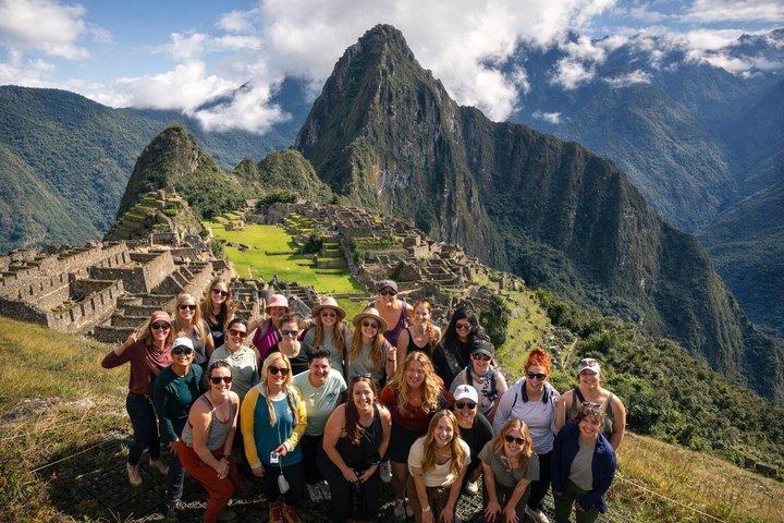 Machu Picchu from Cusco in Small Group, Train and Ticket