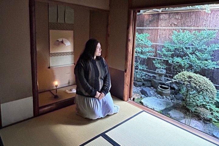 Kyoto: Tea Ceremony in a Traditional Tea Room