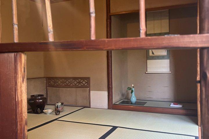 Kyoto: Tea Ceremony in a Traditional Tea Room