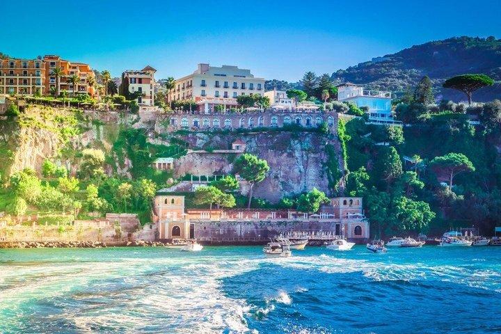 Pompeii Ruins & Scenic Sorrento Tour from Rome with Limoncello