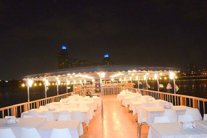 Dubai Dhow Cruise Dinner in Deira Creek