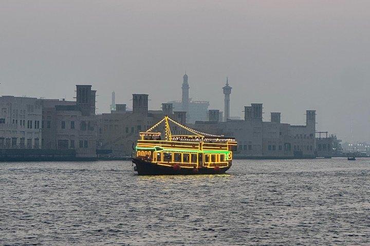 Dubai Dhow Cruise Dinner in Deira Creek