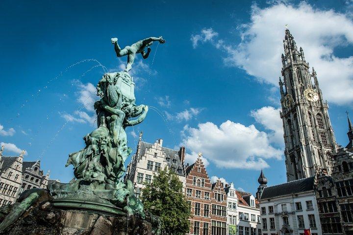 Brussels and Antwerp Day Tour with Stop at the Iconic Atomium