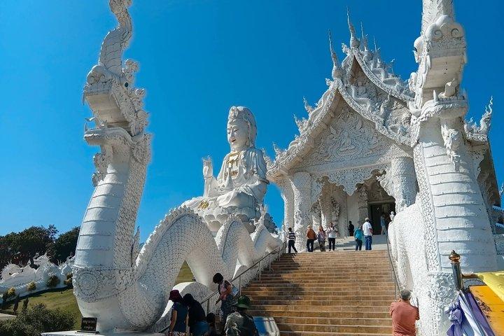 Chiang Rai Temples Private Tour & Golden Triangle Option