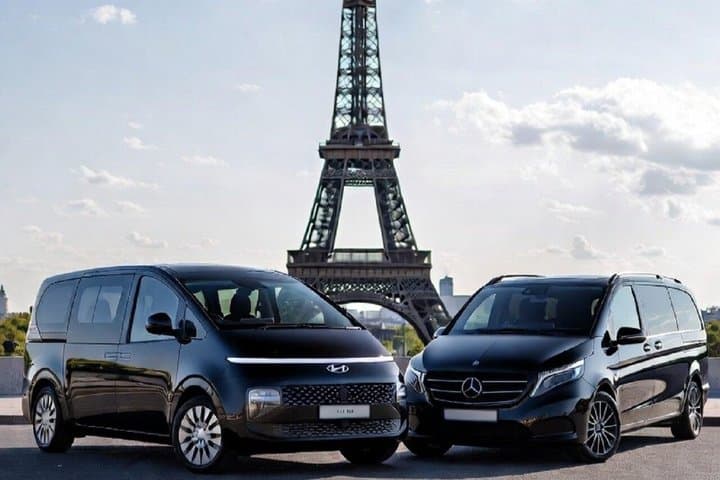 Private Van Transfer from CDG Airport to Paris