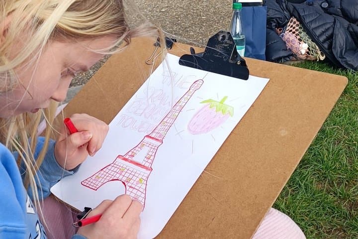 Eiffel Tower Drawing Workshop at the Eiffel Tower