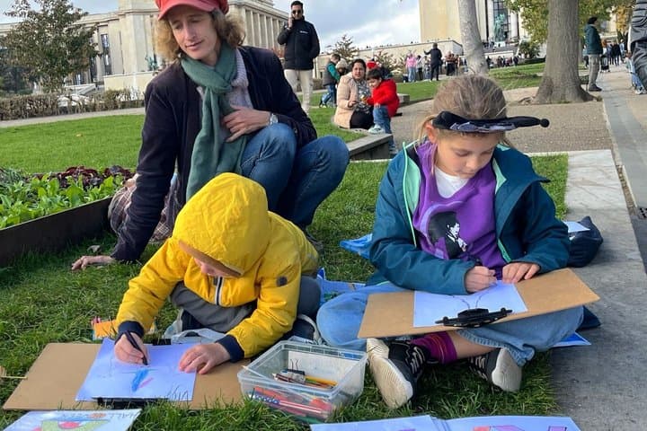 Eiffel Tower Drawing Workshop at the Eiffel Tower