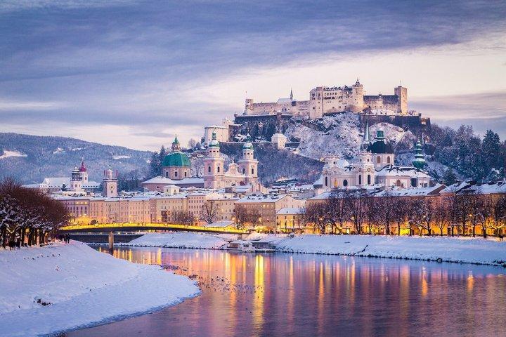 Christmas Private Day Trip from Vienna to Salzburg and back