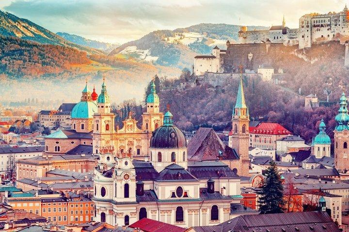 Christmas Private Day Trip from Vienna to Salzburg and back