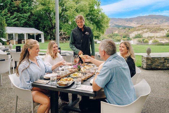 Queenstown Boutique Wine Tour - All-Inclusive 4 Wineries & Lunch