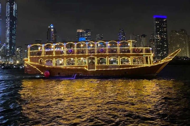 Dubai New Years Cruise 2026 -Free Gifts & Burj Khalifa Fireworks