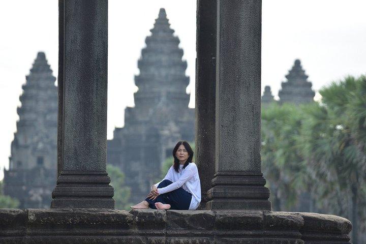 Angkor Wat Private Photo Tour Pro Photographer and Sony A7R4