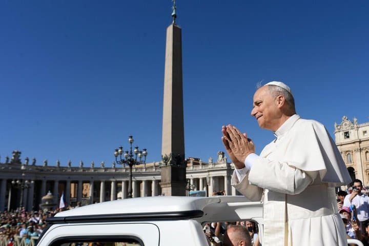 Guided Papal Audience with Pope Leo XIV — Privileged Access Rome