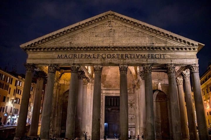 Rome by Night Private Tour: Colosseum to Vatican Views