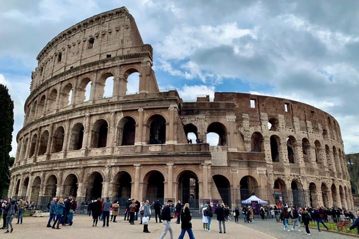 Rome: Colosseum Arena and Forum Tour