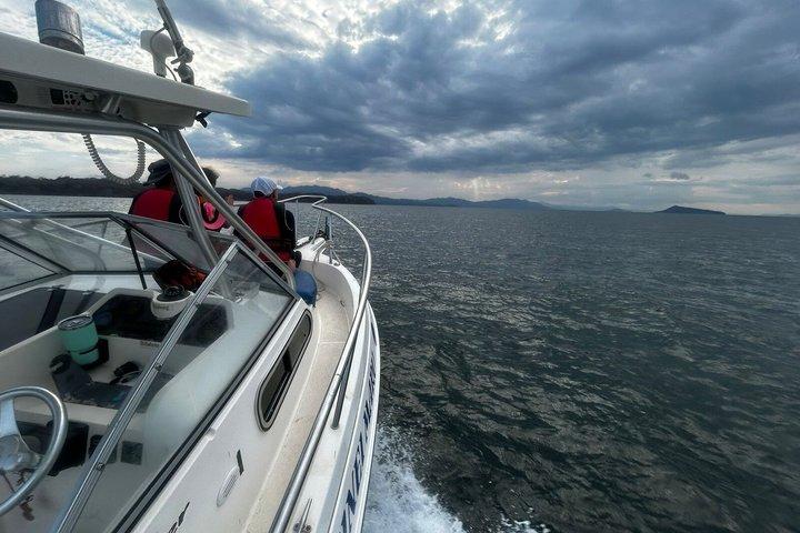 Turtle Island Private Tour 4 People with Lunch and Snorkeling