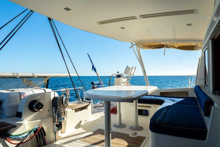 3 hours catamaran sailing cruise