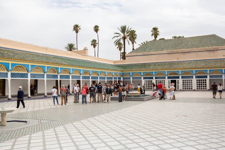 Marrakech: Saadian Tombs, Bahia Palace, Souks and Medina Tour