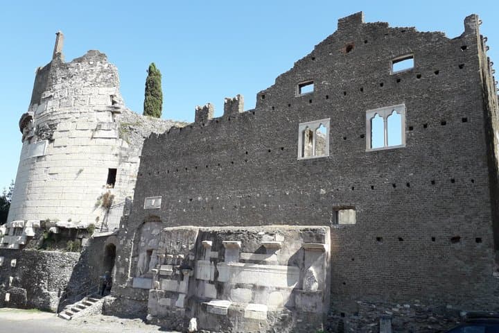 The Appian Way e-bike tour