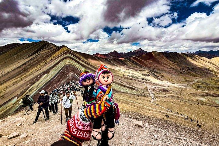 Rainbow Mountain / Rainbow Mountain