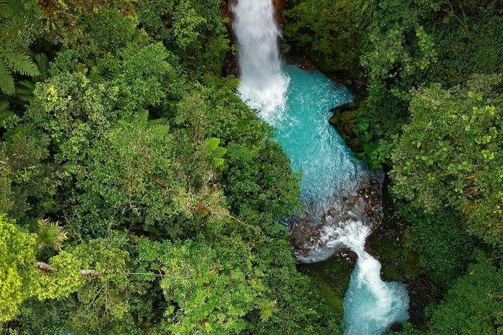 Private Tour 7 Blue Falls Bajas del Toro Waterfalls from San Jose