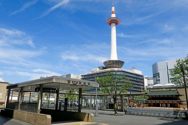 Kyoto: Higashi Honganji Temple & Garden Walk from Kyoto Station