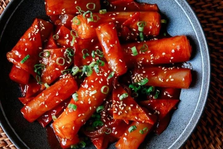 Seoul Gwangjang Market Street Food Tour