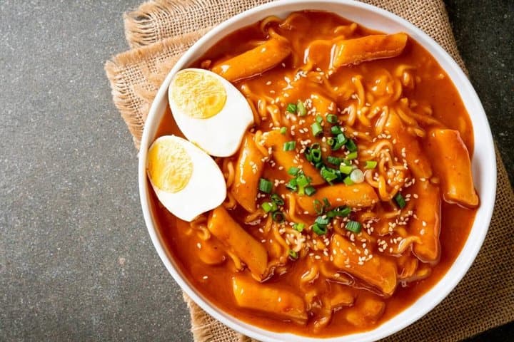 Seoul Gwangjang Market Street Food Tour