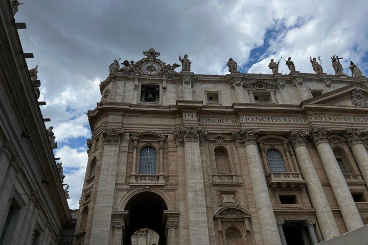 Rome easy access to St. Peter's Basilica with Audioguide