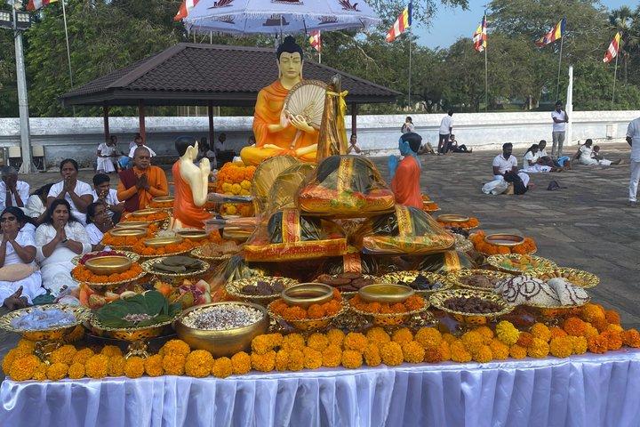 Anuradhapura Heritage Tour - Tuk~Tuk Exploration with a Local