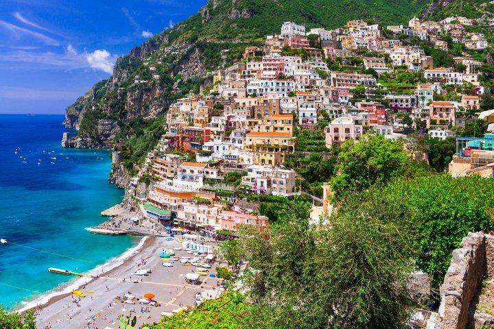 Positano and Amalfi Boat Tour from Salerno with Snorkel and Drink