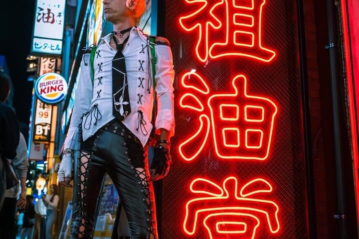 Tokyo Neon Night Photoshoot in Shibuya