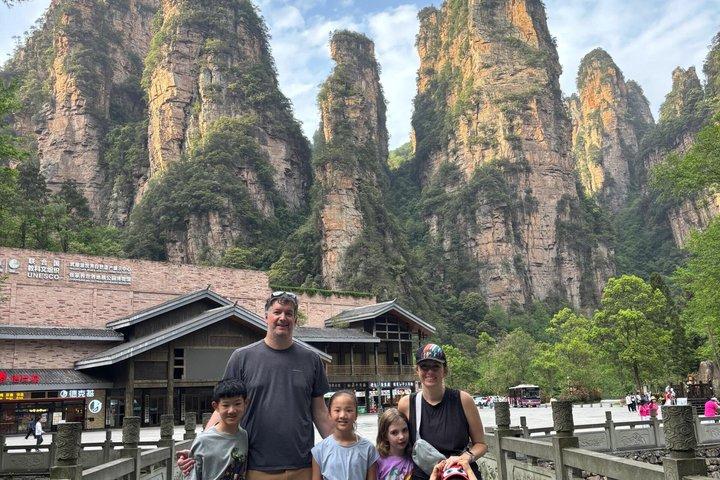 Zhangjiajie Forest Park 4 Day Pass and All You Can Ride Transfers