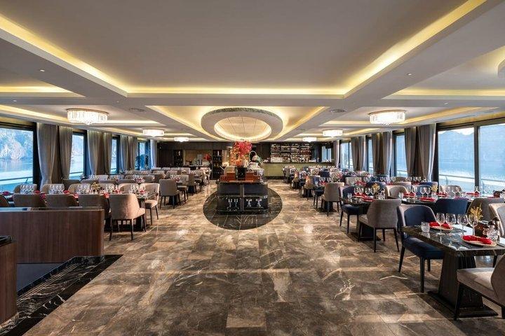 Tulip Premium Cruise 2 Days 1 Night in Lan Ha Bay & Ha Long Bay