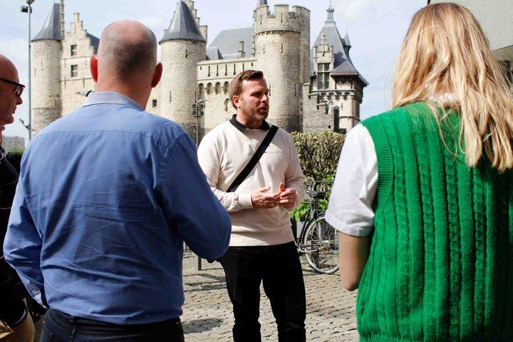 Discover Antwerp with Local Guide