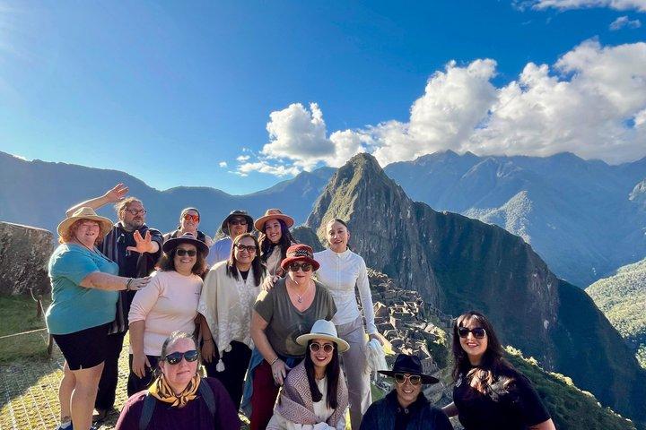 2-Day Tour from Cusco: Sacred Valley and Machu Picchu by Train