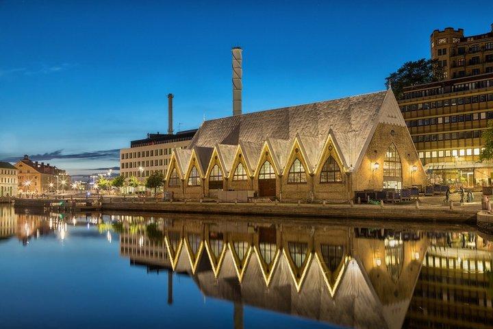 Private Shore Evening Cruise Tour on Göteborg’s Waterways